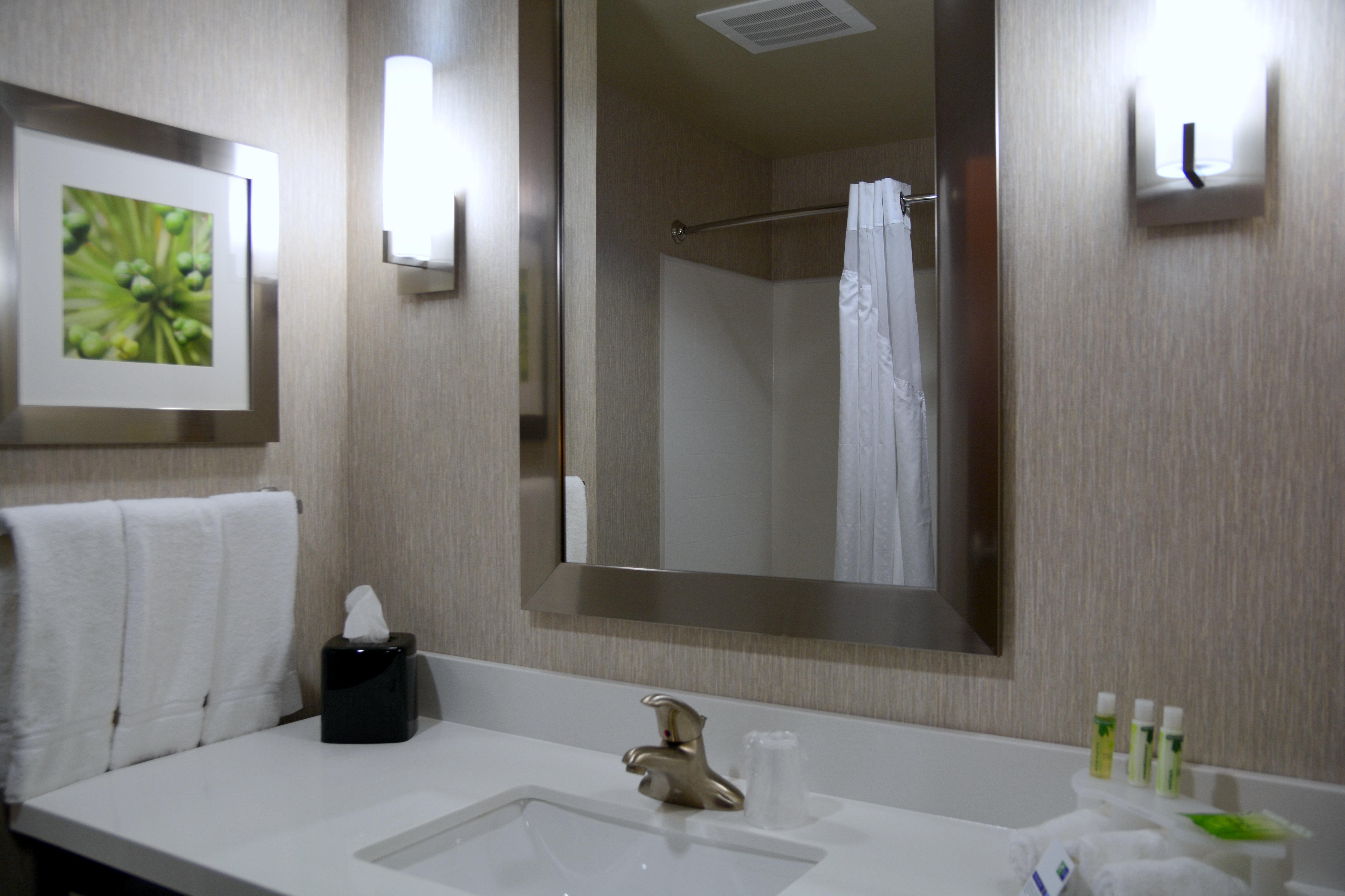 Holiday Inn Express Tomball By Ihg Екстериор снимка