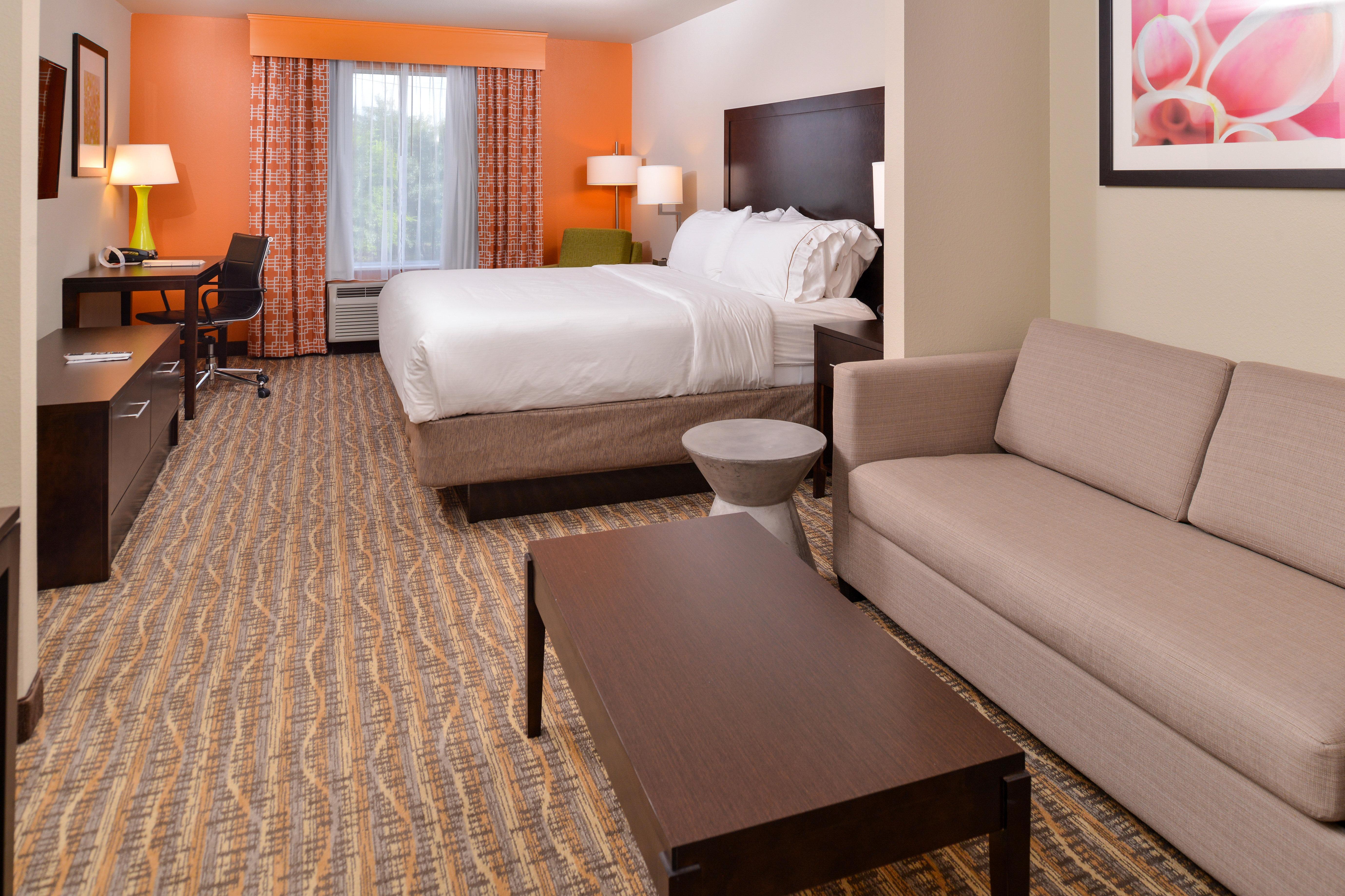 Holiday Inn Express Tomball By Ihg Екстериор снимка