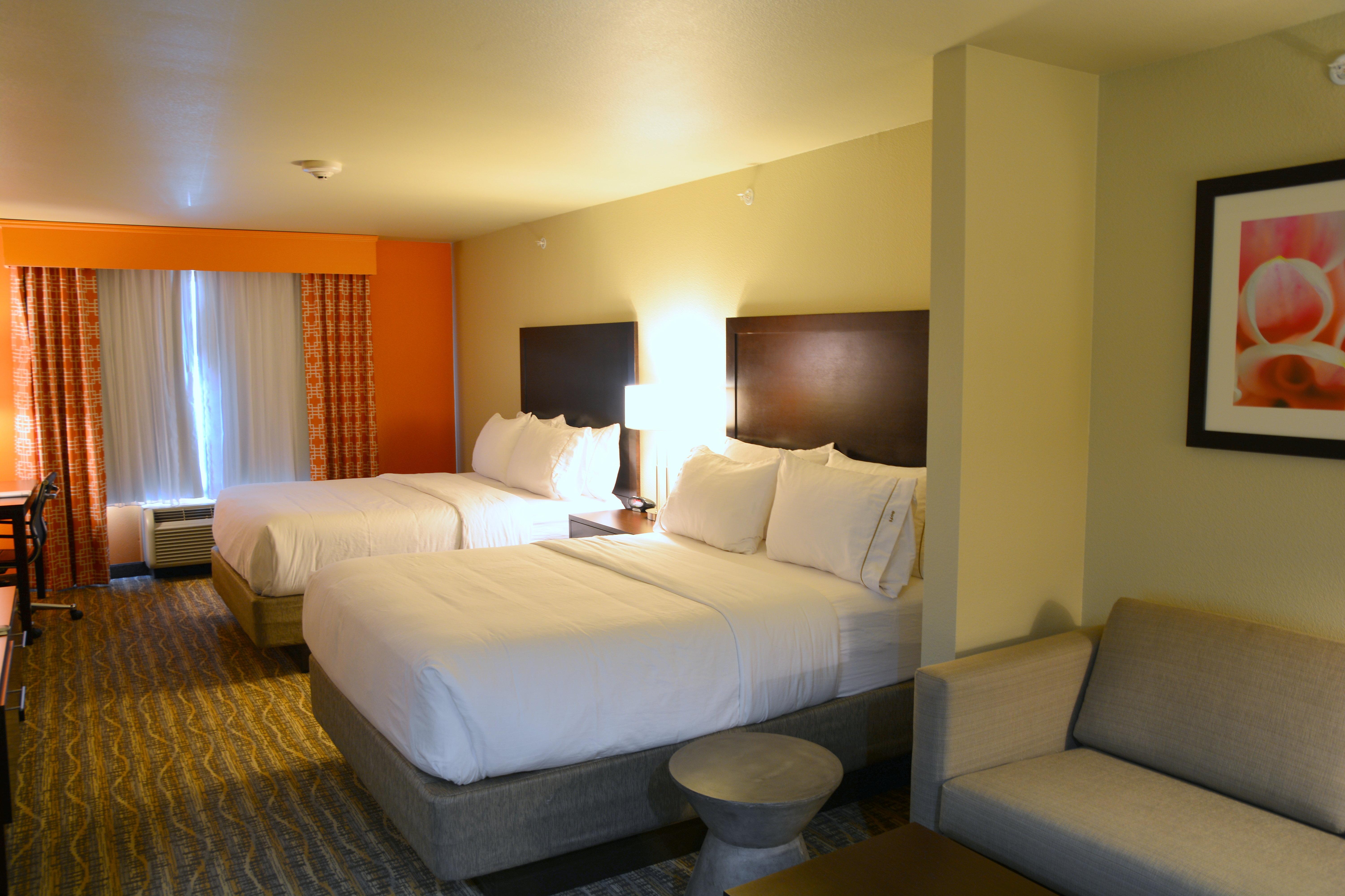 Holiday Inn Express Tomball By Ihg Екстериор снимка