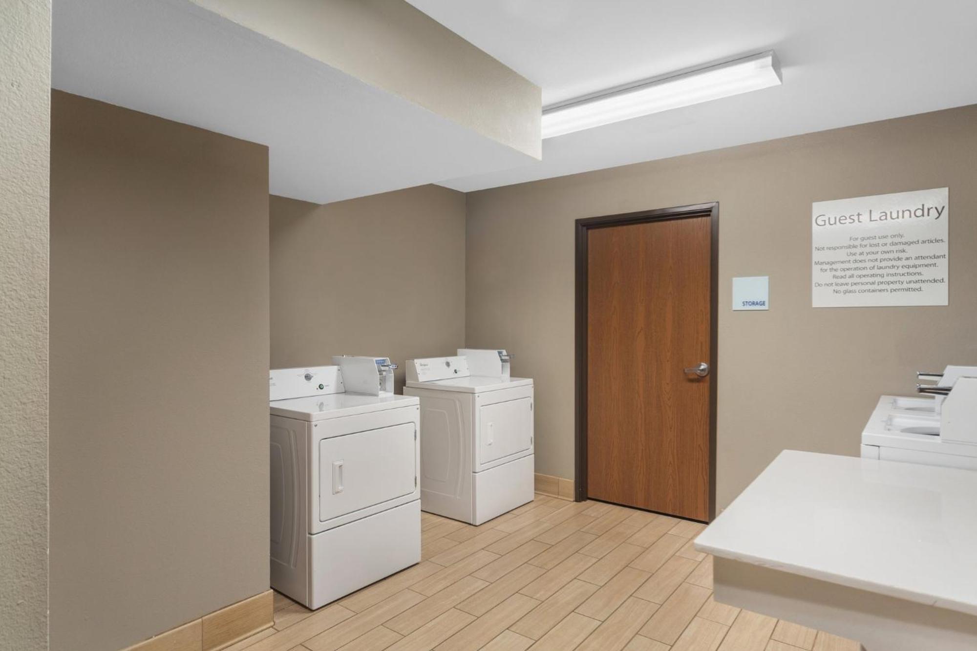 Holiday Inn Express Tomball By Ihg Екстериор снимка